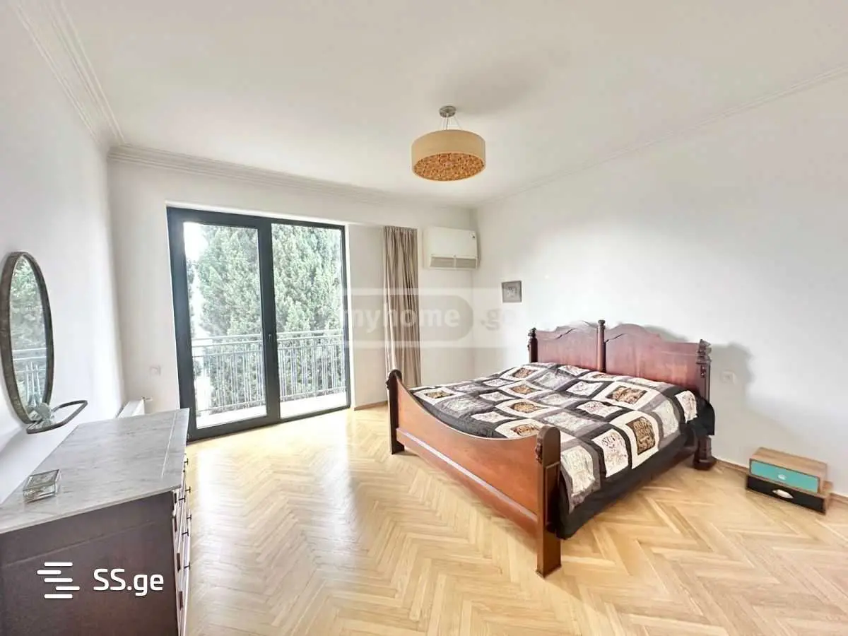 For Rent 10+ Room Private House In Vake view 11