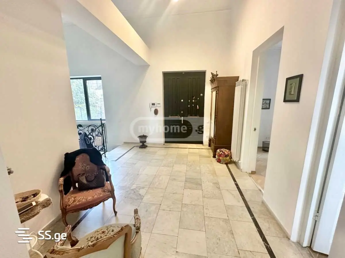For Rent 10+ Room Private House In Vake view 4