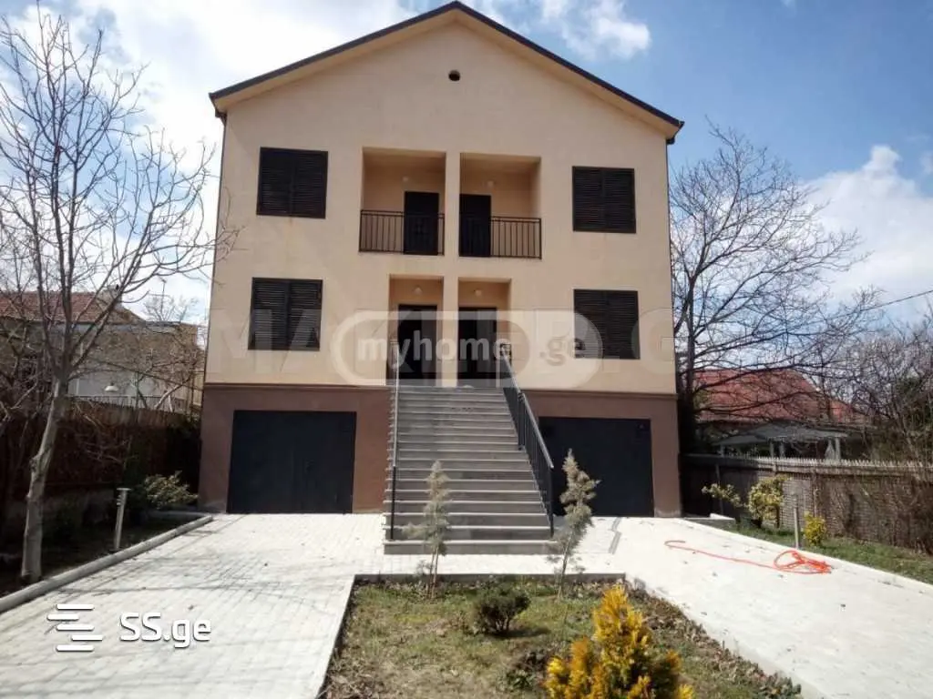 For Rent 4 Room Private House Tsqnetshi view 2