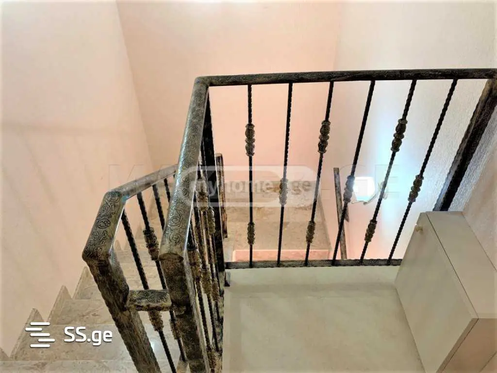 For Rent 4 Room Private House Tsqnetshi view 11
