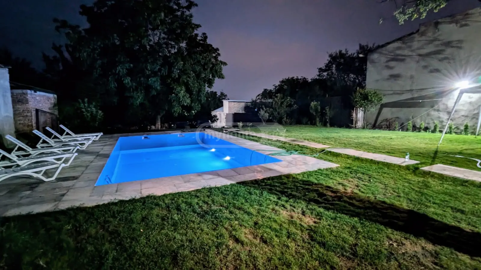 Daily Rent 3 Room Private House Tsqnetshi view 1