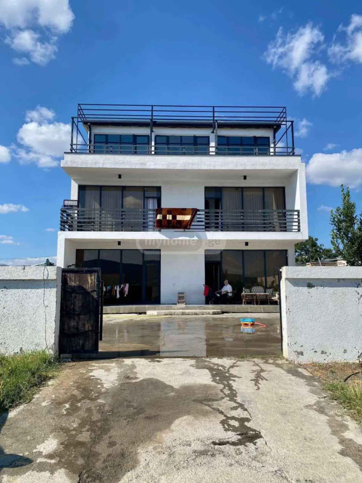For Sale 10+ Room Private House Dushetis Munitsipalitetshi view 1
