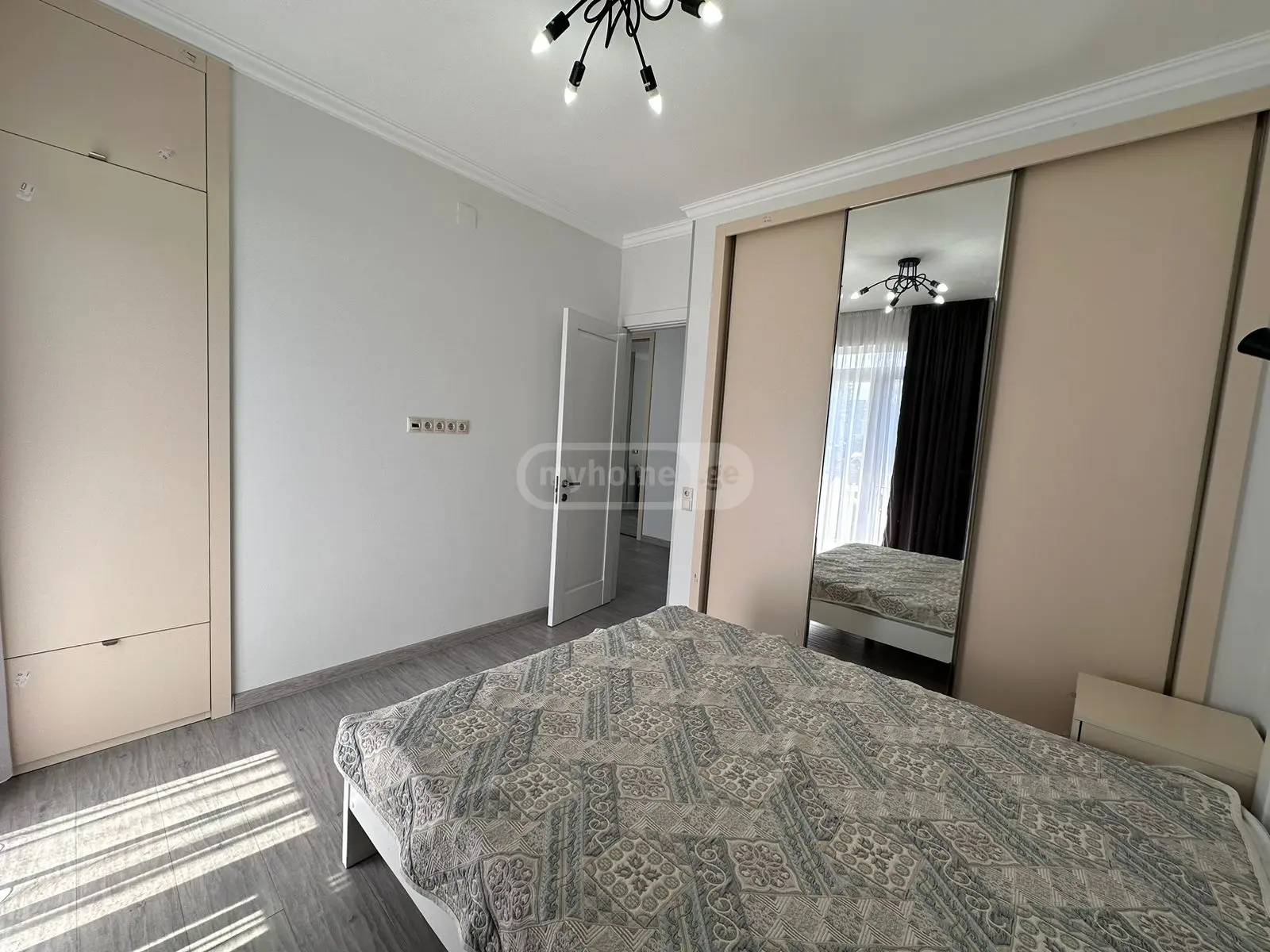3 Room Flat For Rent. Batumi view 17