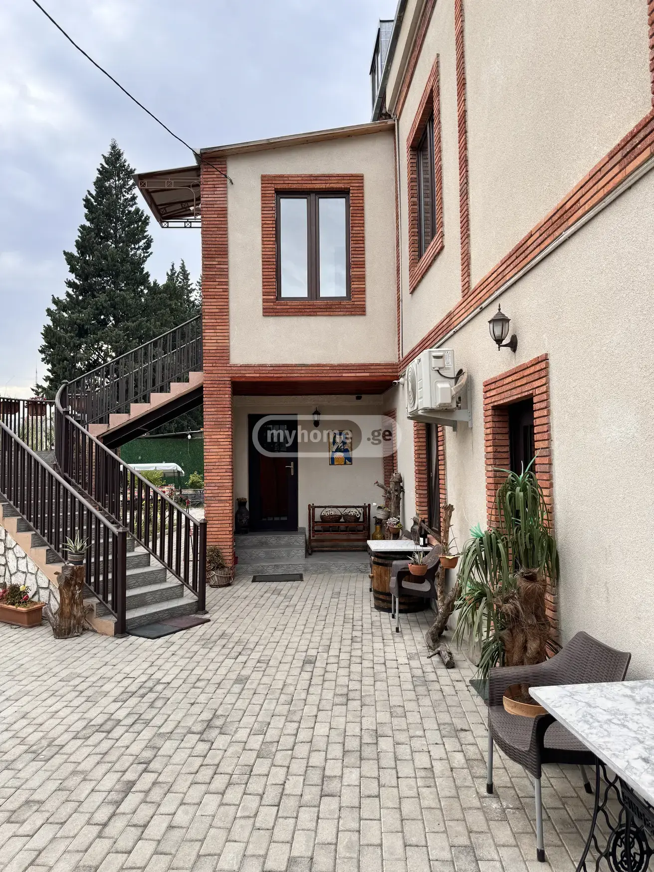 For Rent 9 Room Sastumro Isanshi, 1 of 11