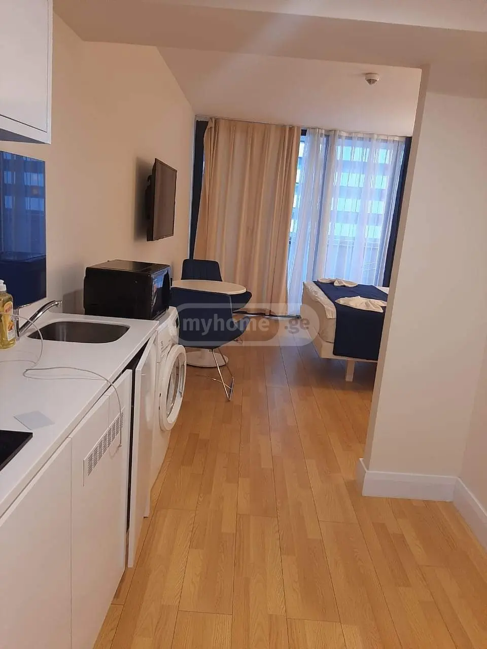 Daily Rent 1 Room Sastumro view 3