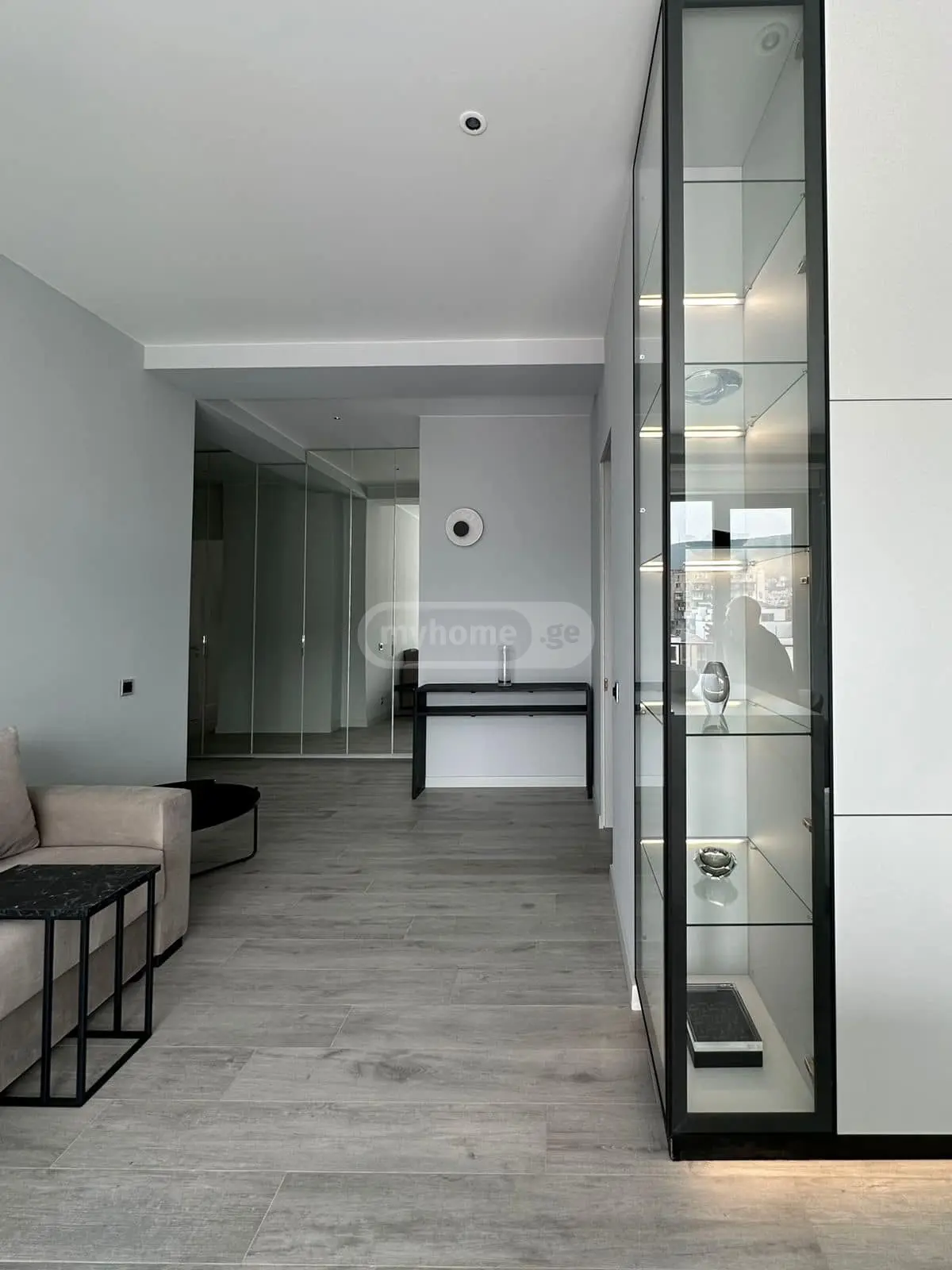 For Rent 3 Room Apartment view 8