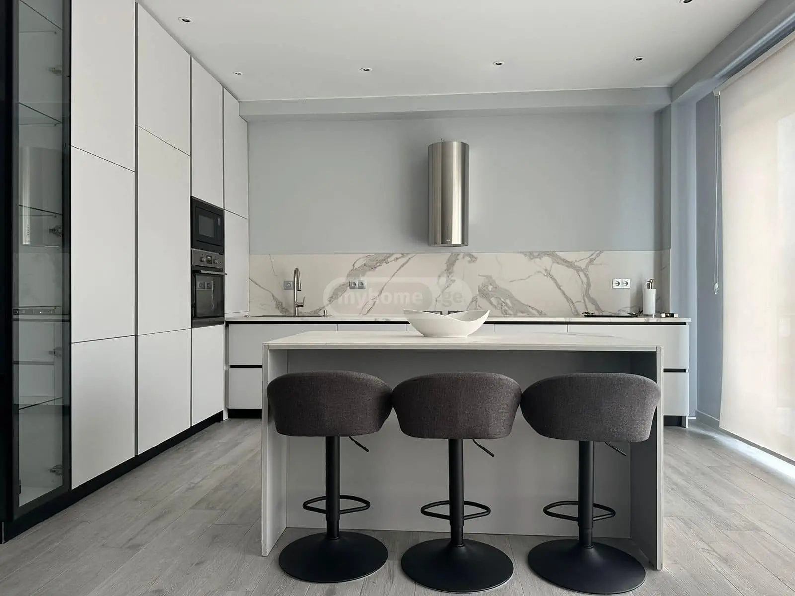 For Rent 3 Room Apartment view 1