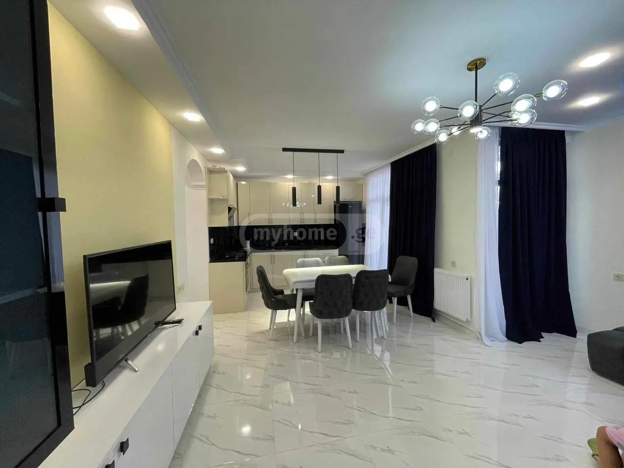 For Rent 3 Room Apartment view 2