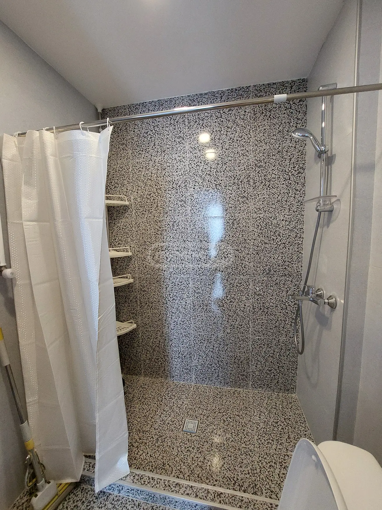 Daily Rent 2 Room Apartment Bakurianshi view 11