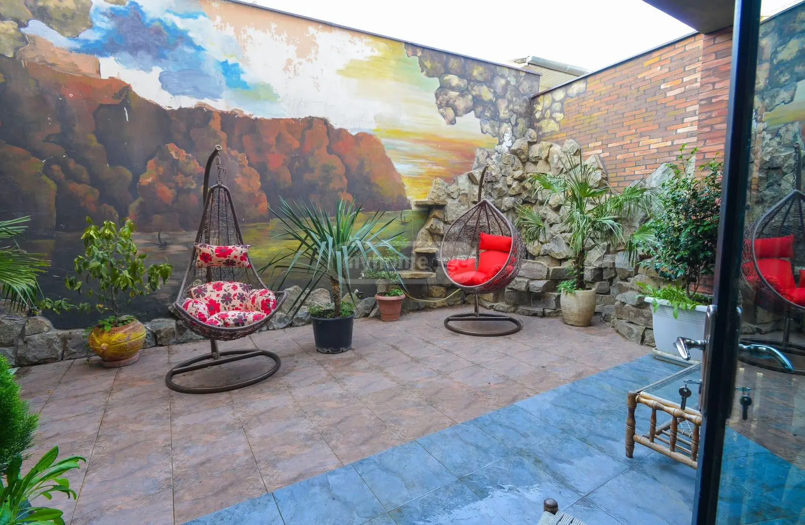 For Rent 10+ Room Sastumro Isanshi view 2