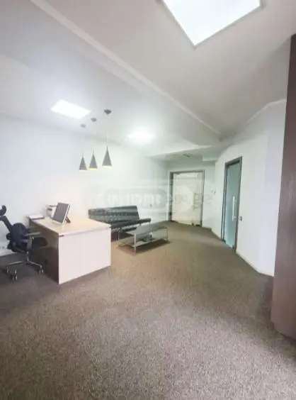 For Rent Saopise Commercial Space Veraze view 3