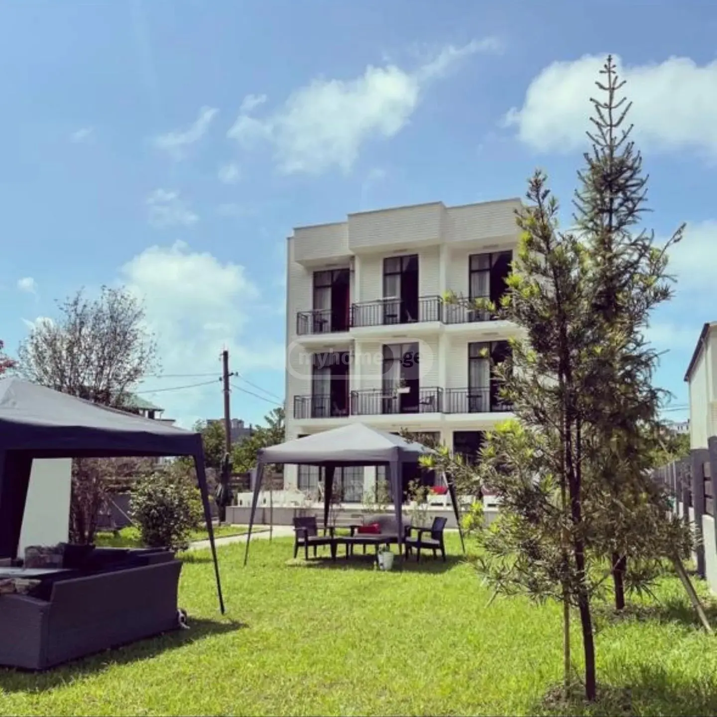 For Rent 10+ Room Private House In Batumi view 3