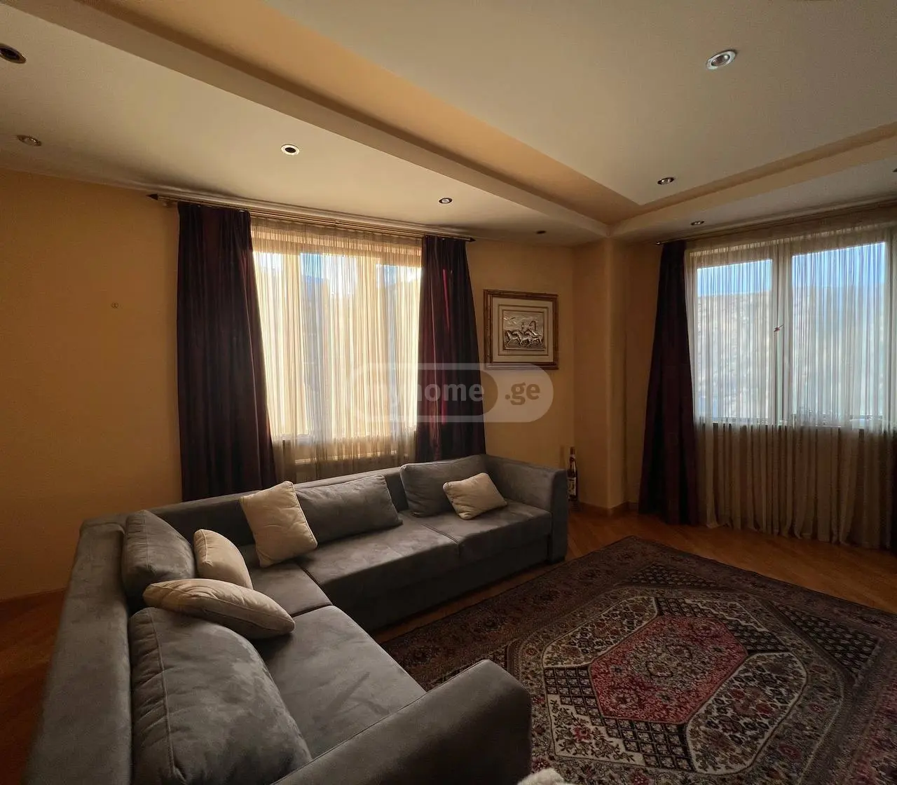 For Sale 4 Room Apartment view 1