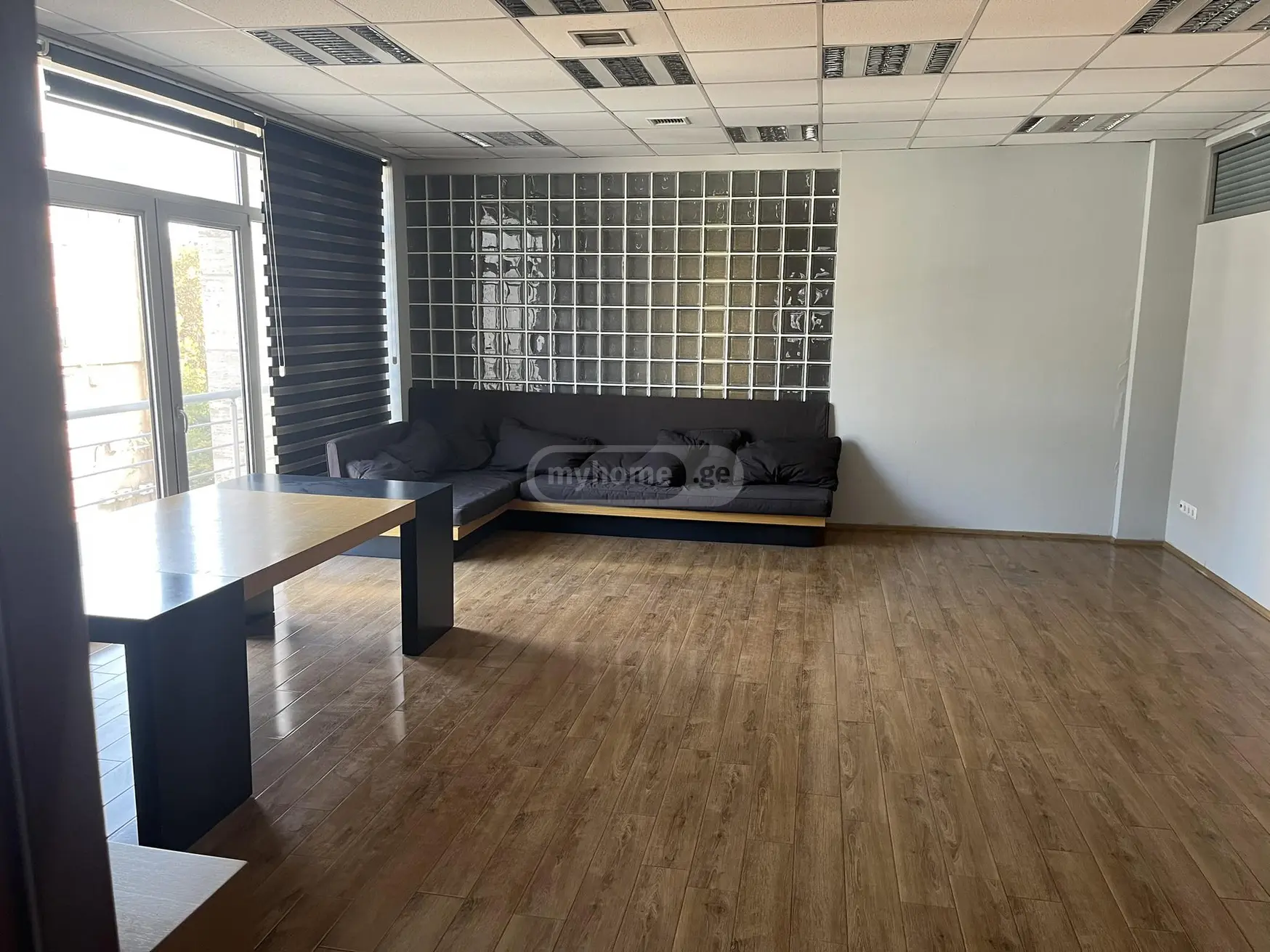 For Sale Saopise Commercial Space Mtatsmindaze view 6