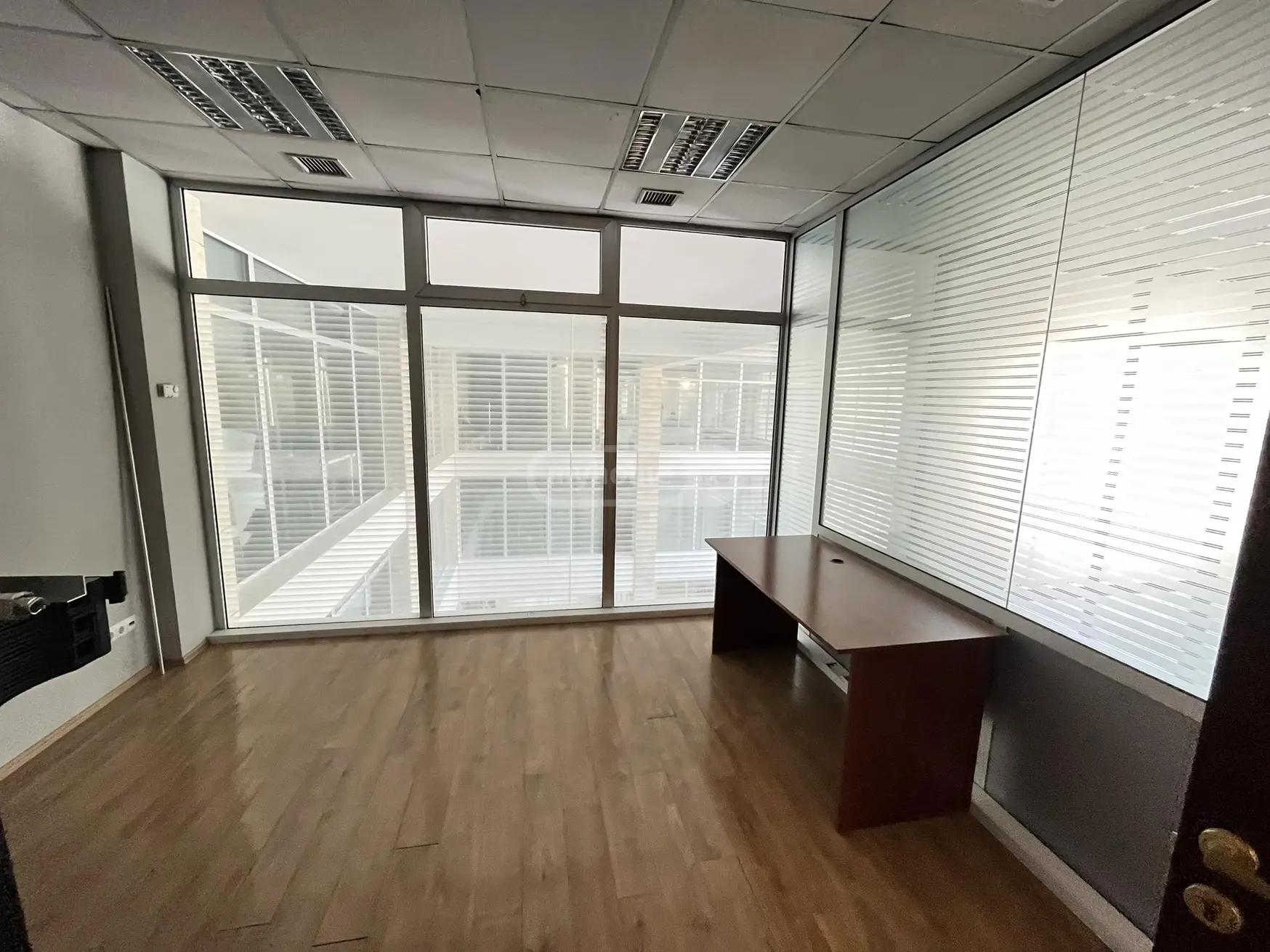 For Sale Saopise Commercial Space Mtatsmindaze view 8