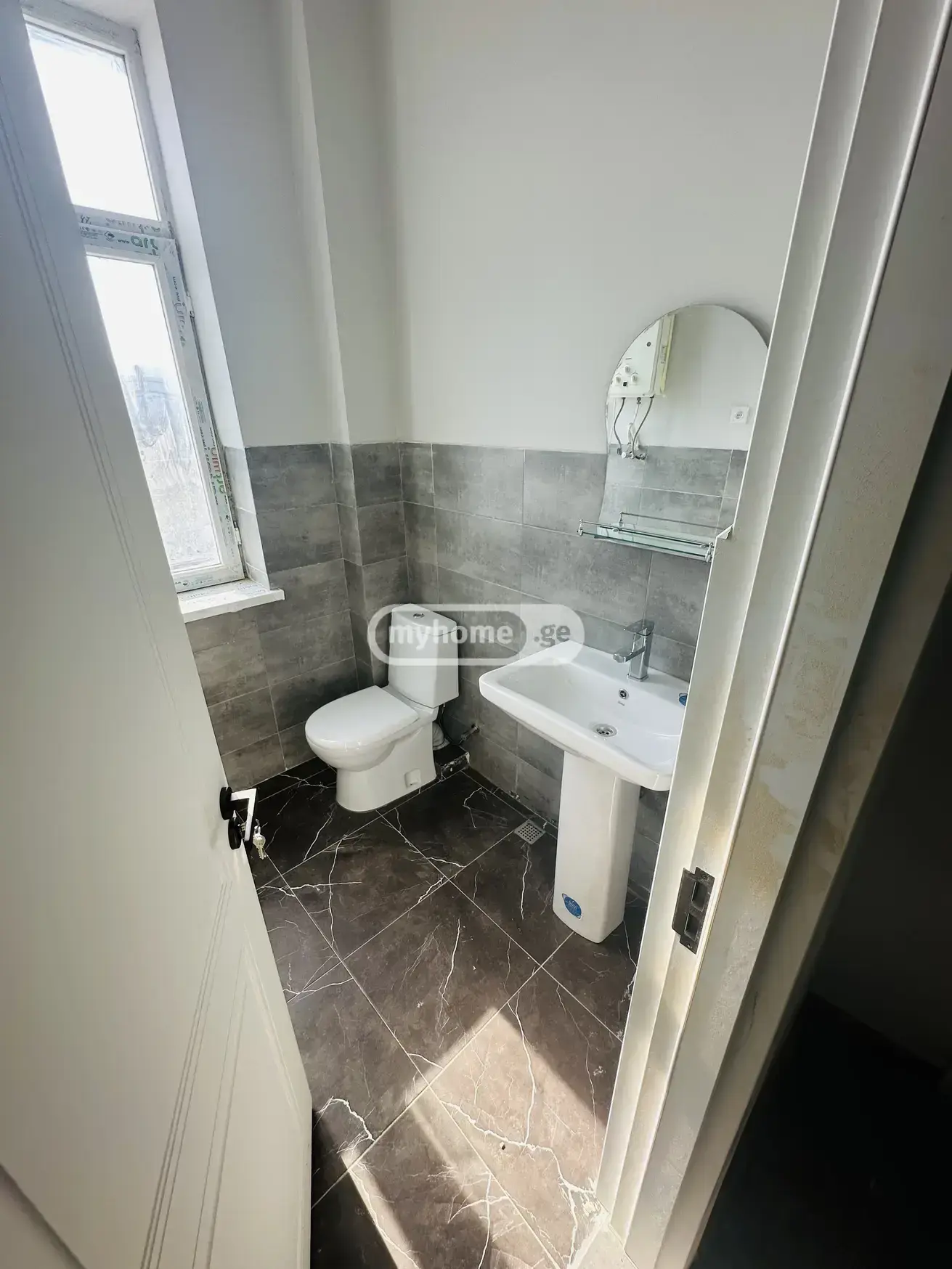 For Rent 10+ Room Sastumro Avchalashi view 3