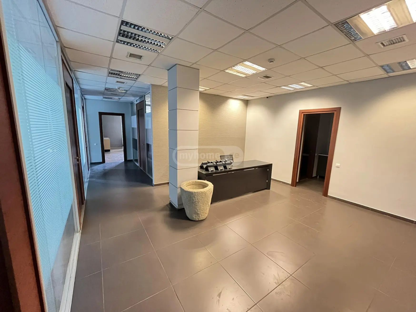 For Sale Saopise Commercial Space Mtatsmindaze view 1