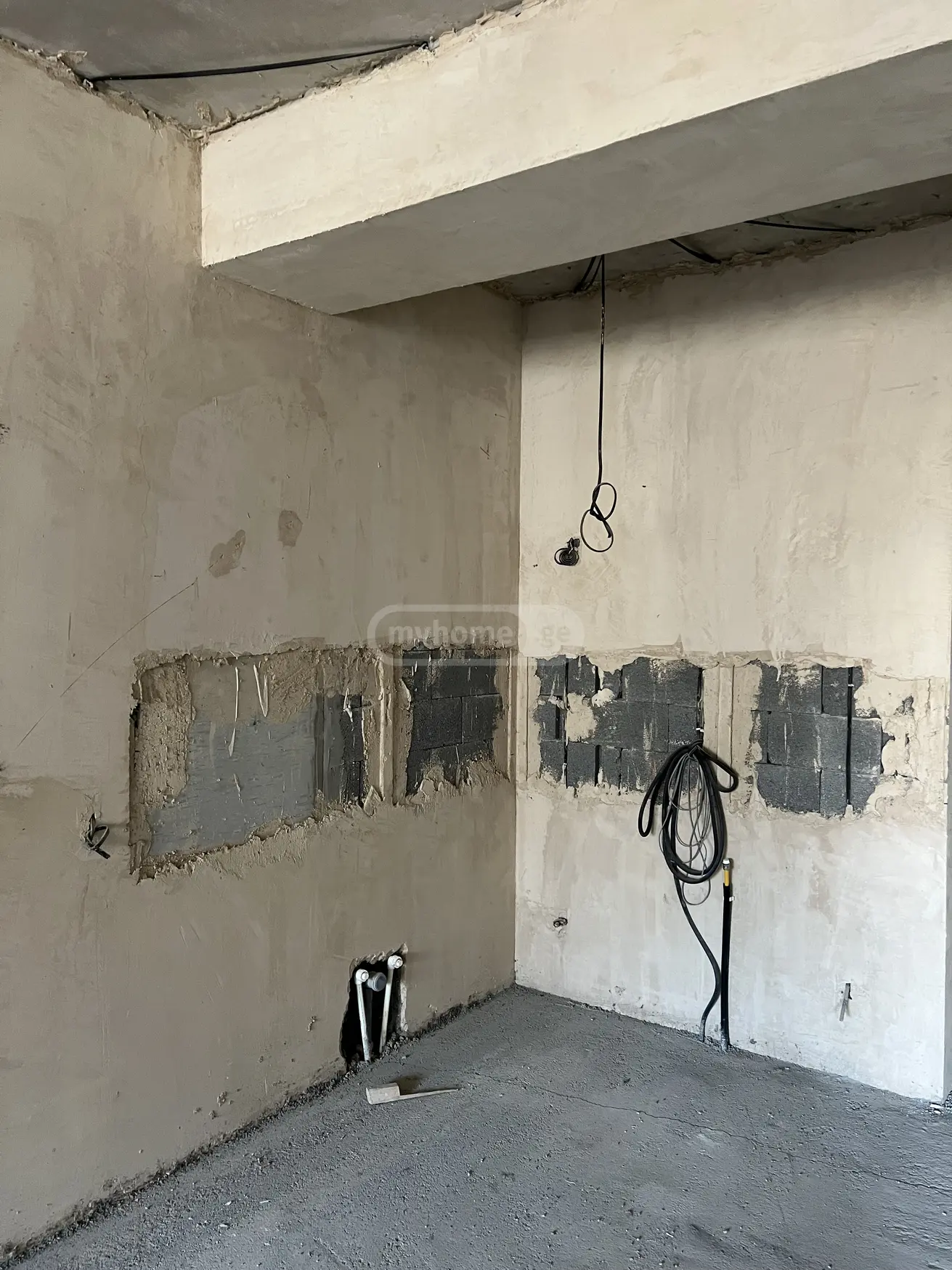 For Sale 3 Room Apartment view 9