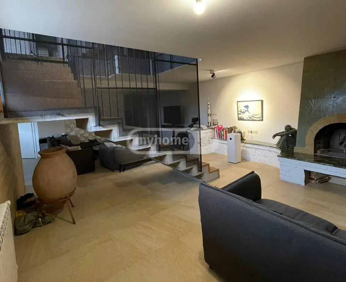 For Rent 10+ Room Private House In Saburtalo view 5