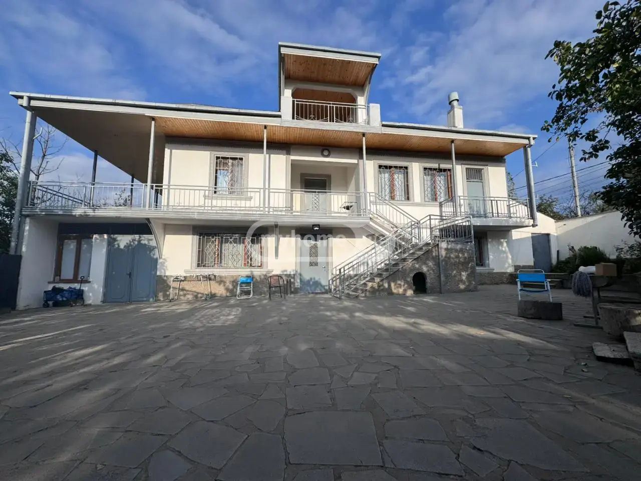 For Rent 10+ Room Private House Chughuretshi view 1