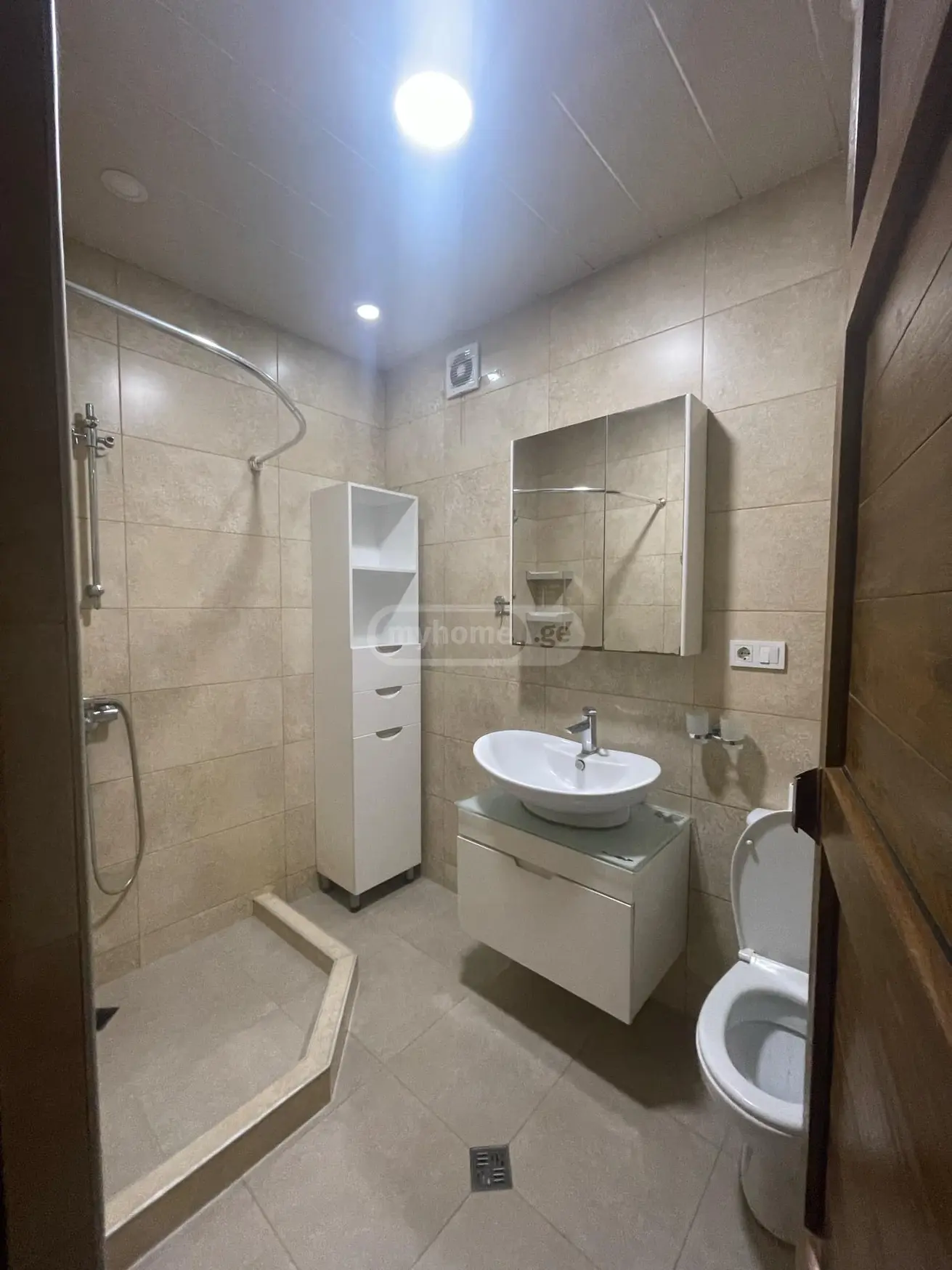 For Rent 4 Room Apartment Rustavshi view 2