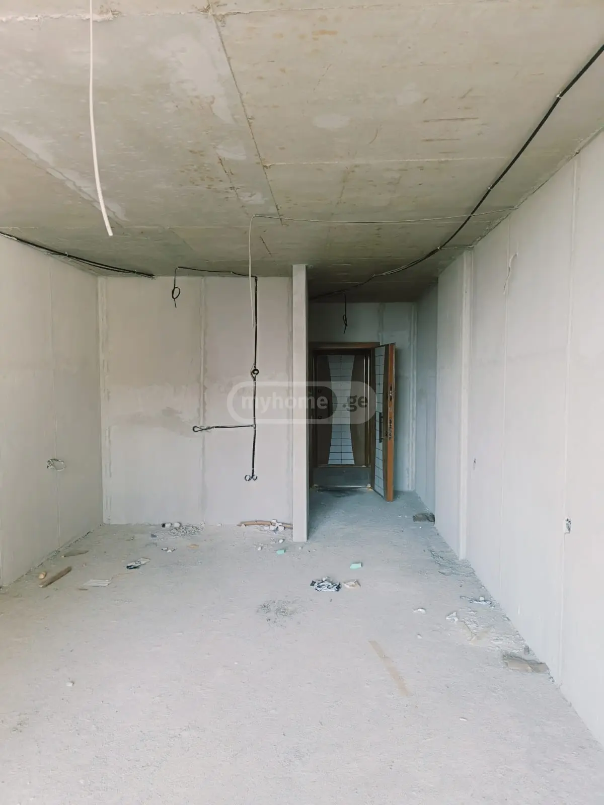 For Sale 2 Room Apartment view 2