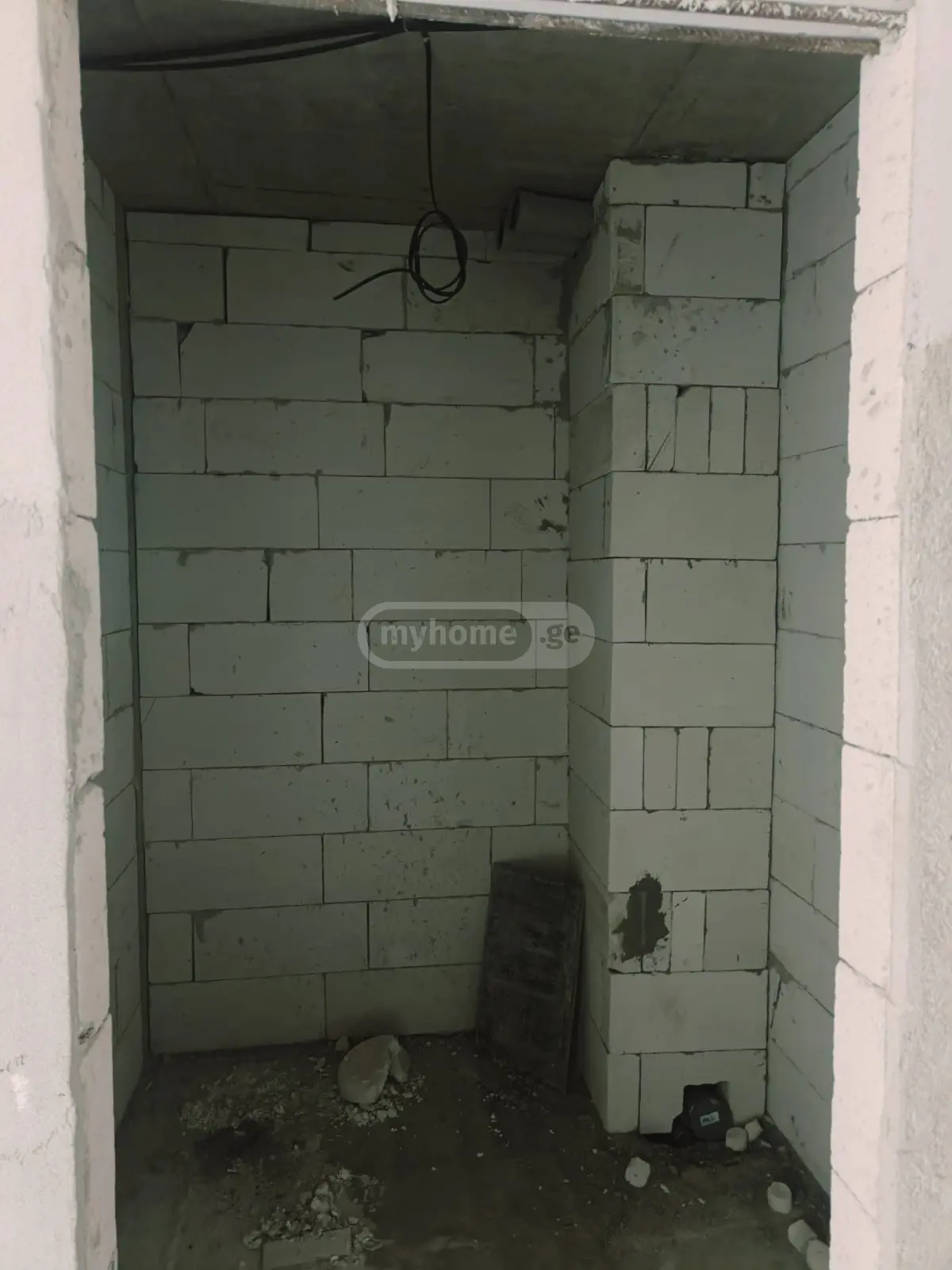 For Sale 2 Room Apartment view 3