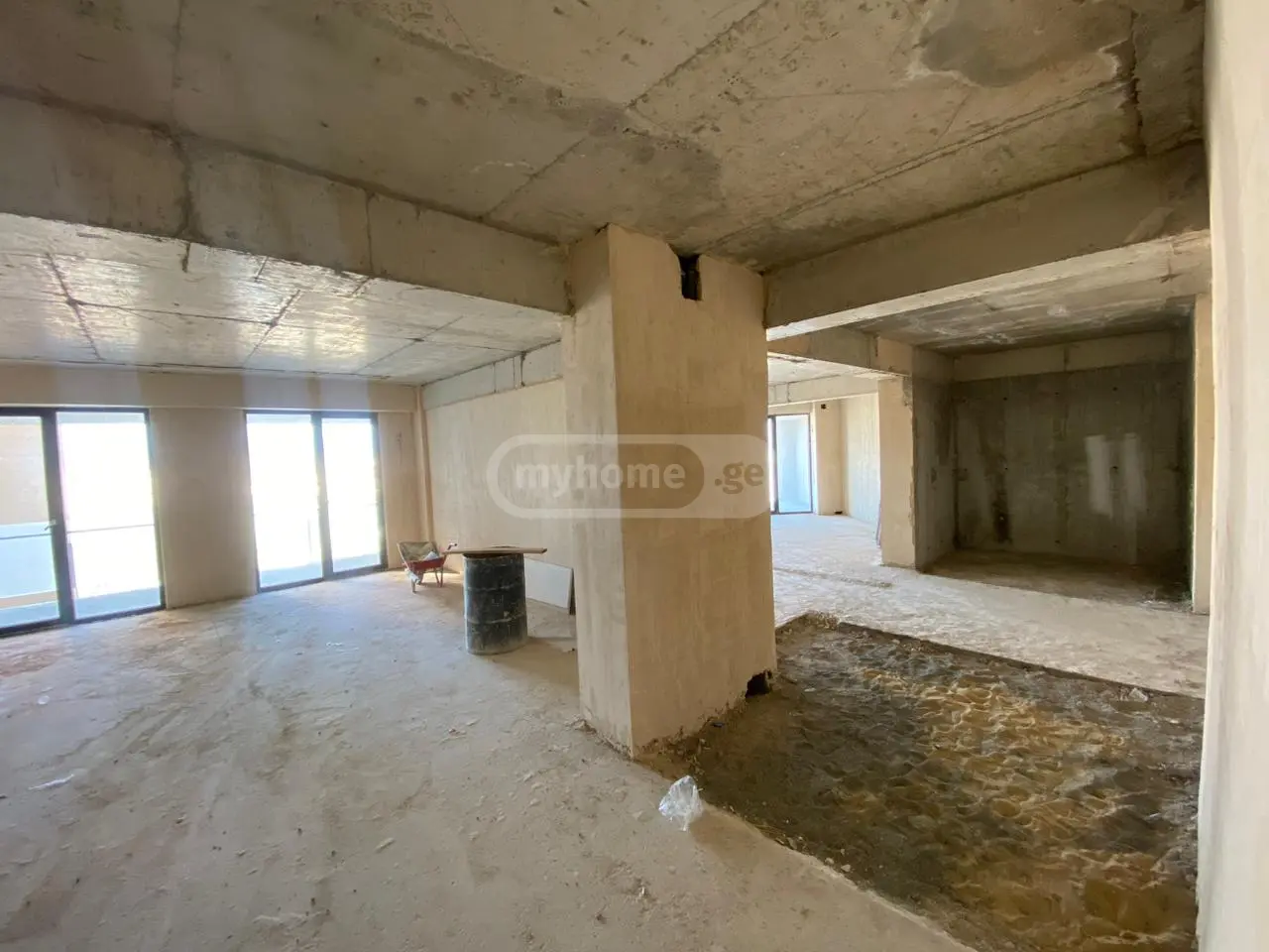 For Sale 4 Room Apartment view 4