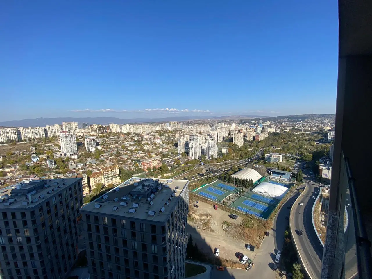 For Sale 4 Room Apartment view 9