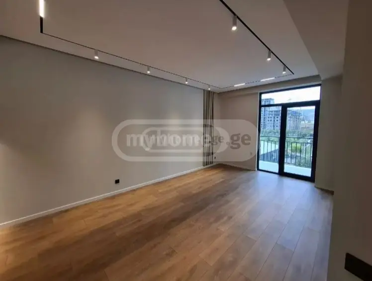 For Sale 2 Room Apartment view 2