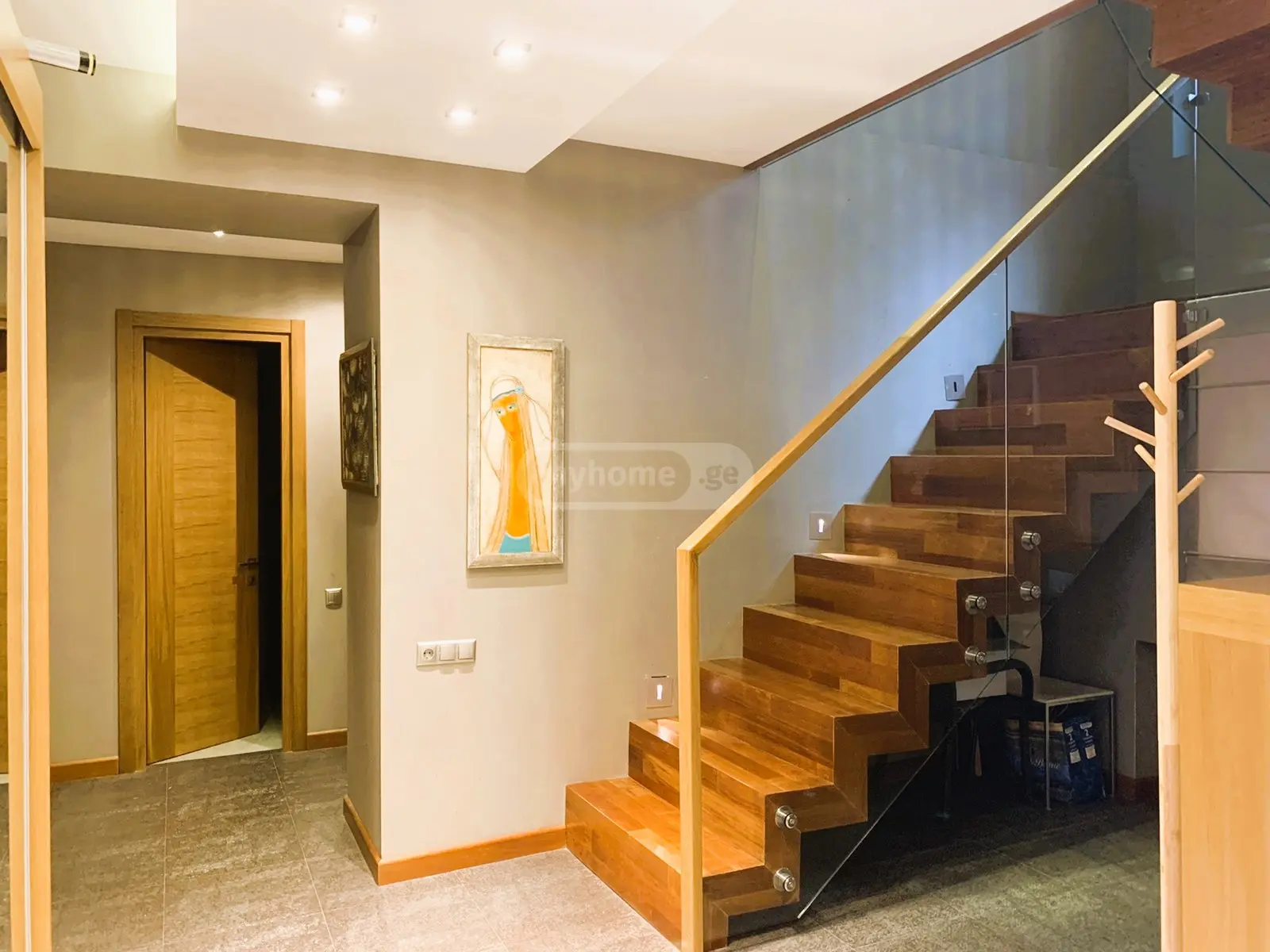 For Rent 5 Room Private House Mtatsmindaze view 4
