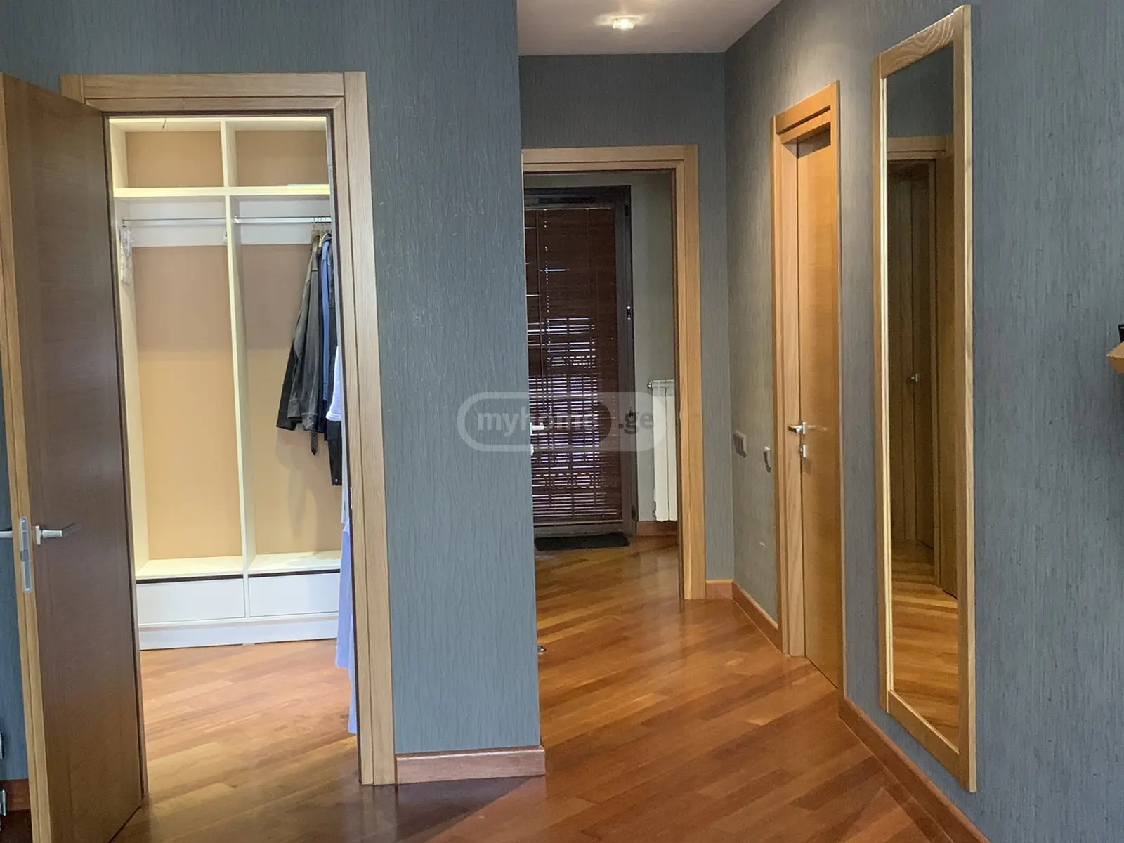 For Rent 5 Room Private House Mtatsmindaze view 7