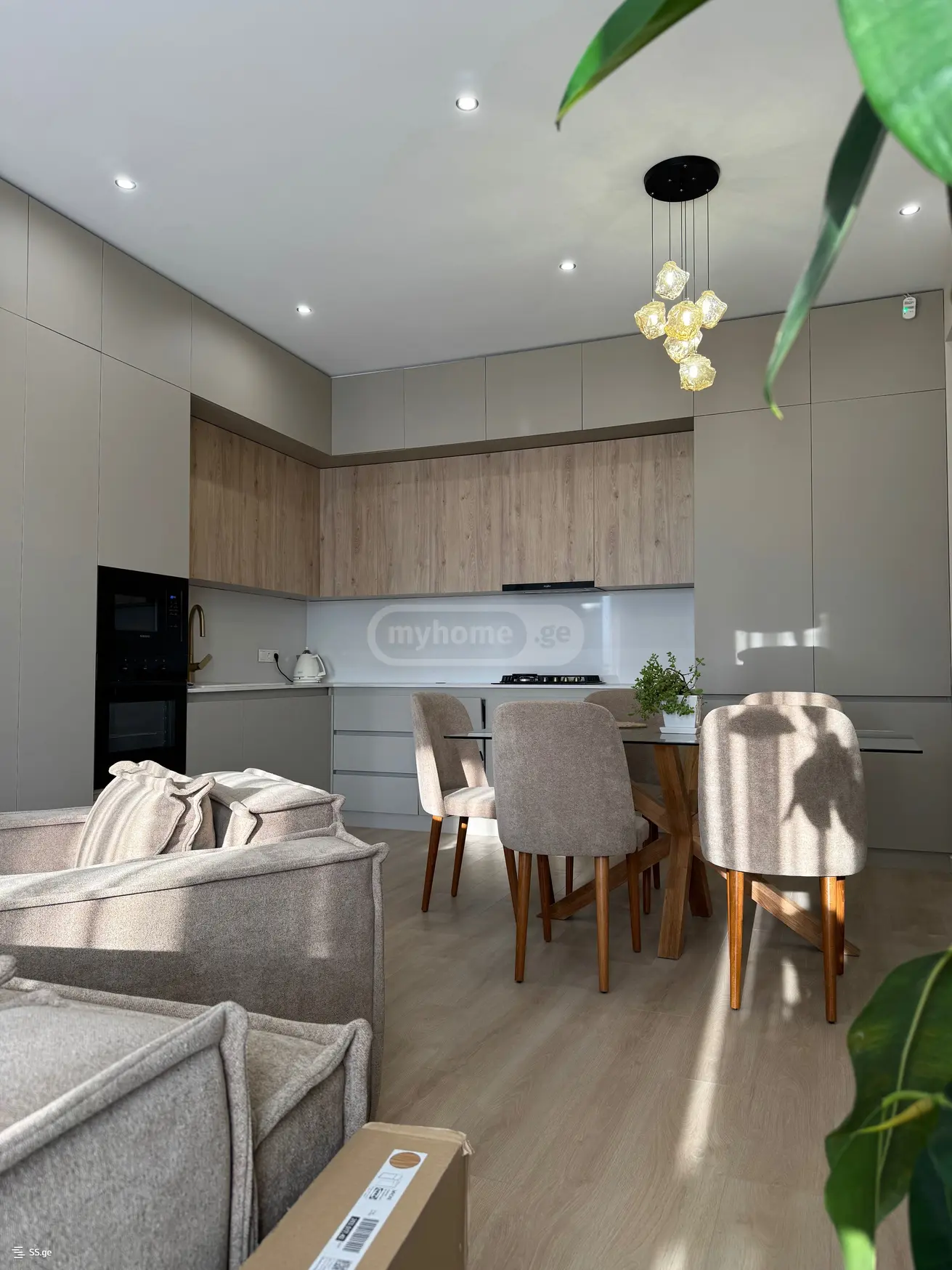 For Sale 2 Room Apartment Chughuretshi view 1