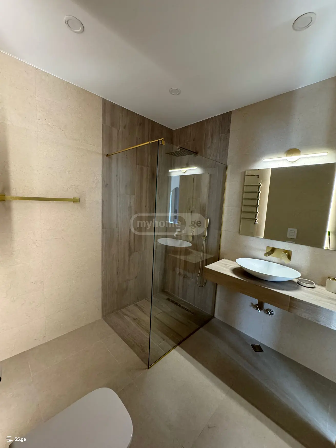 For Sale 2 Room Apartment Chughuretshi view 10