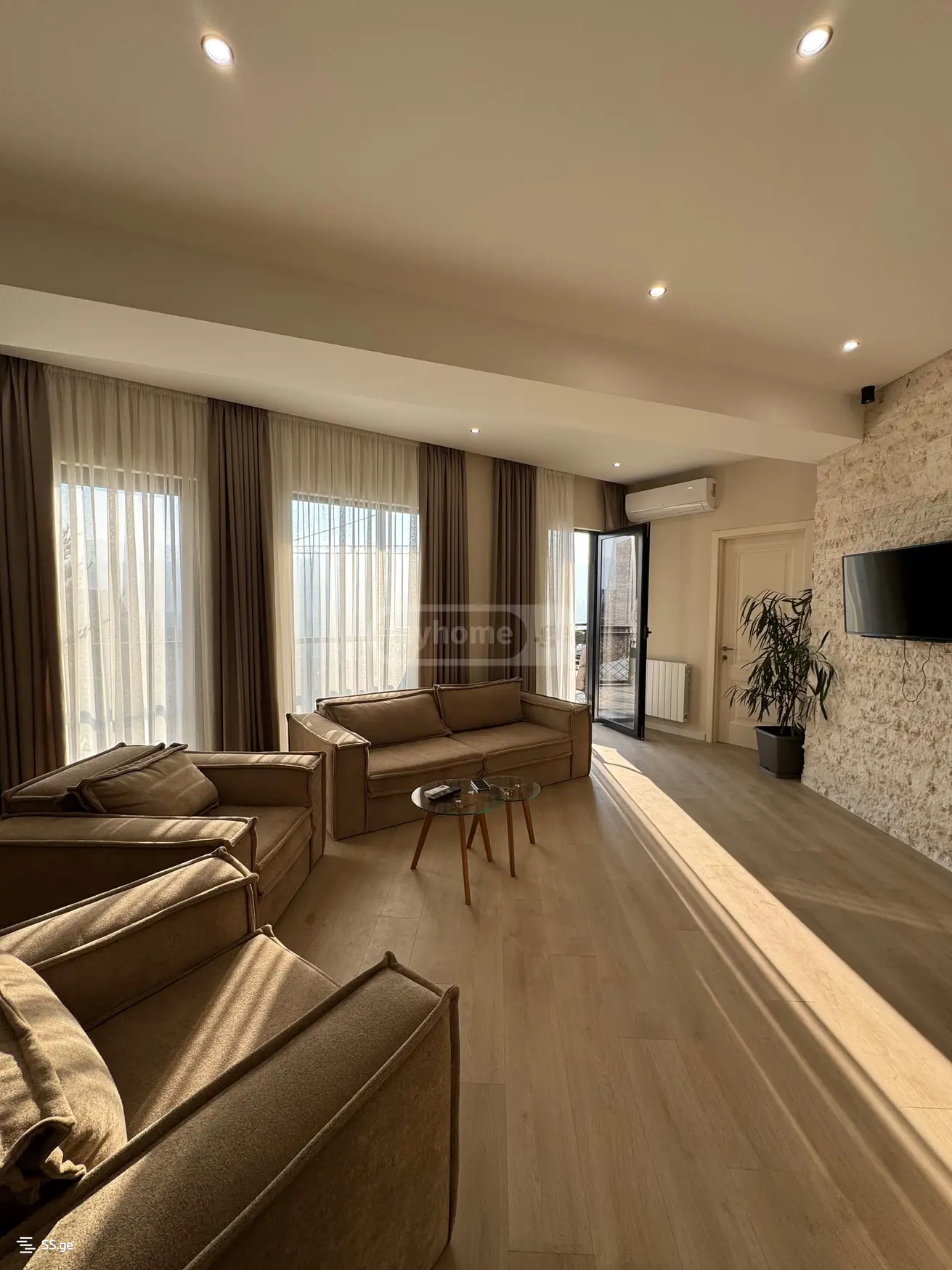 For Sale 2 Room Apartment Chughuretshi view 7
