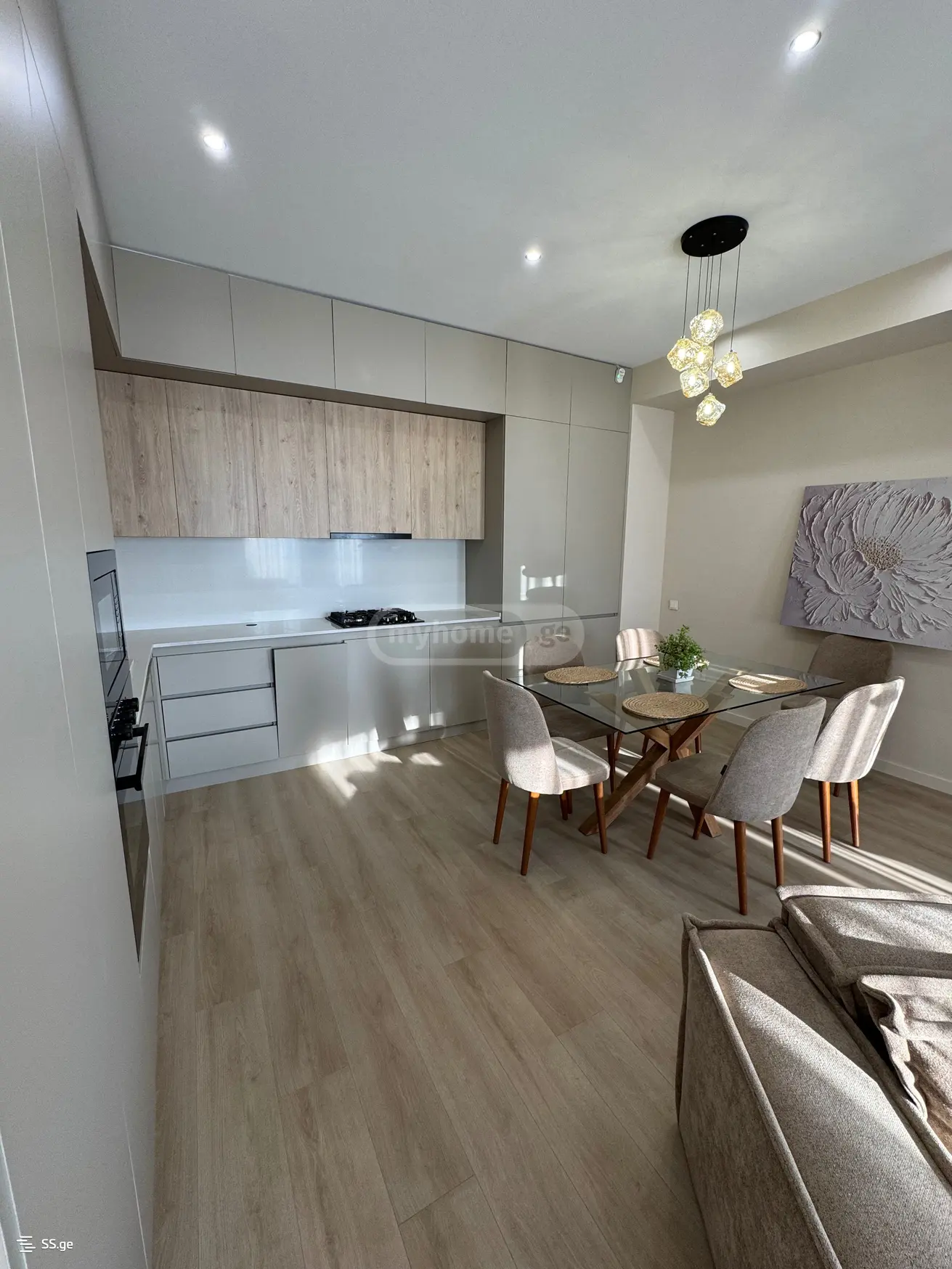 For Sale 2 Room Apartment Chughuretshi view 6