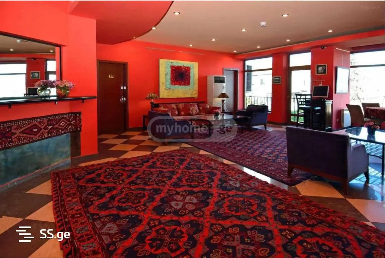 For Rent 10+ Room Sastumro Mtatsmindaze, 3 of 9