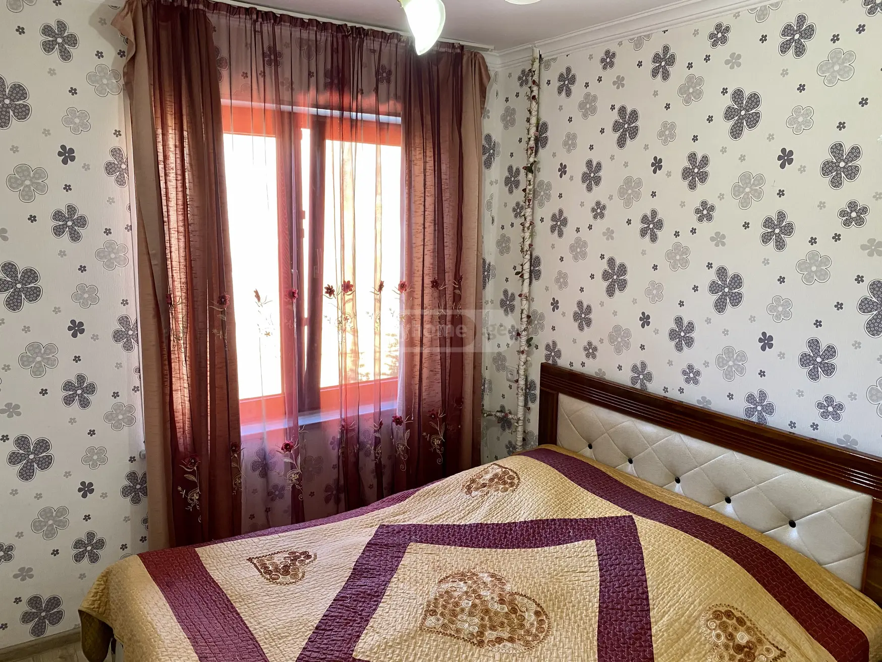 Daily Rent 2 Room Apartment Kutaisshi view 5