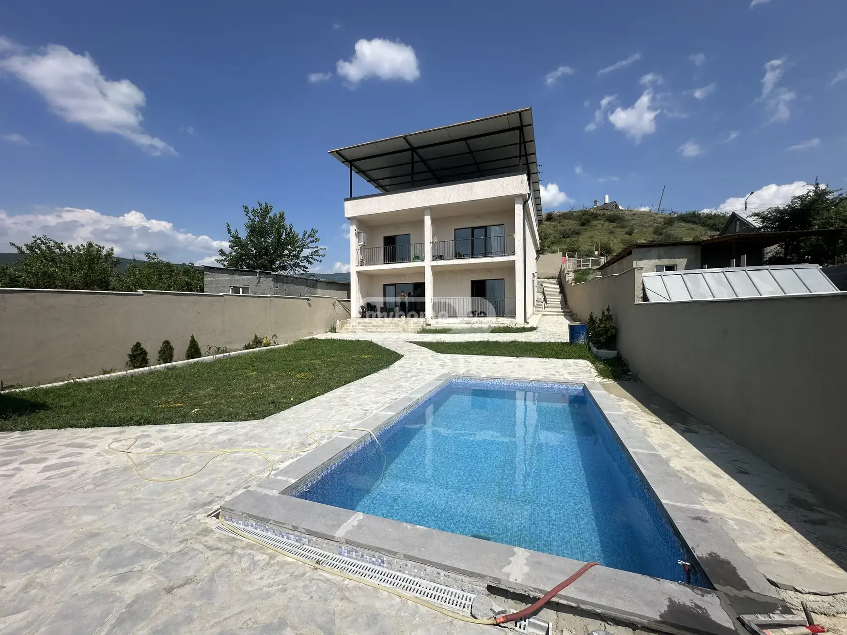 For Rent 5 Room Private House view 1