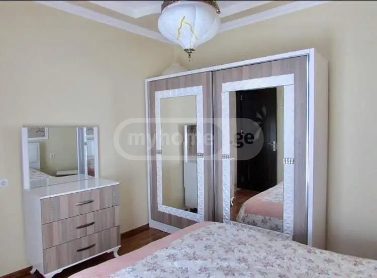 For Rent 2 Room Apartment view 4