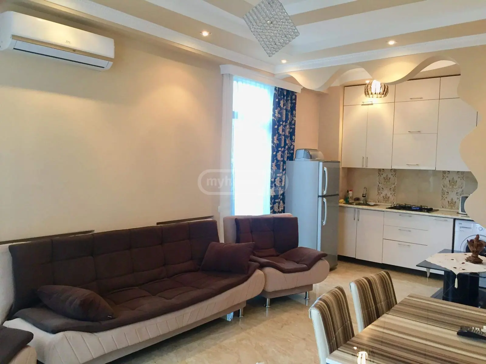 For Rent 2 Room Apartment view 1