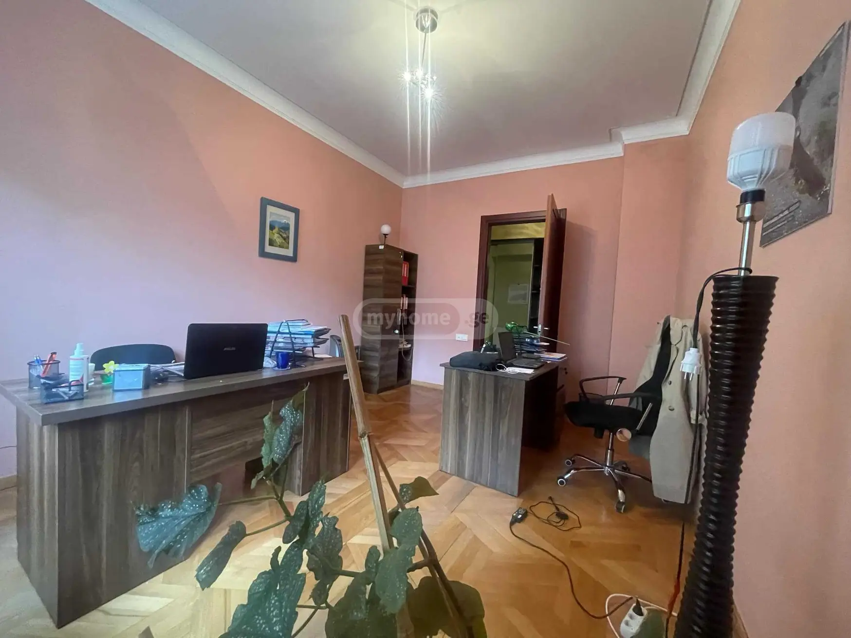 For Rent 5 Room Apartment Veraze view 2