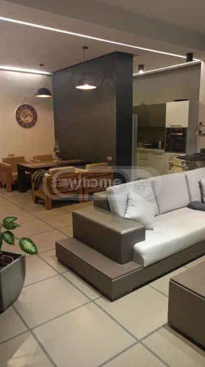Продажа 3-комната Квартира view 9
