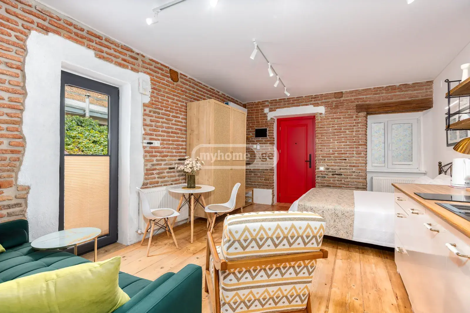 For Rent 1 Room Apartment Mtatsmindaze view 3