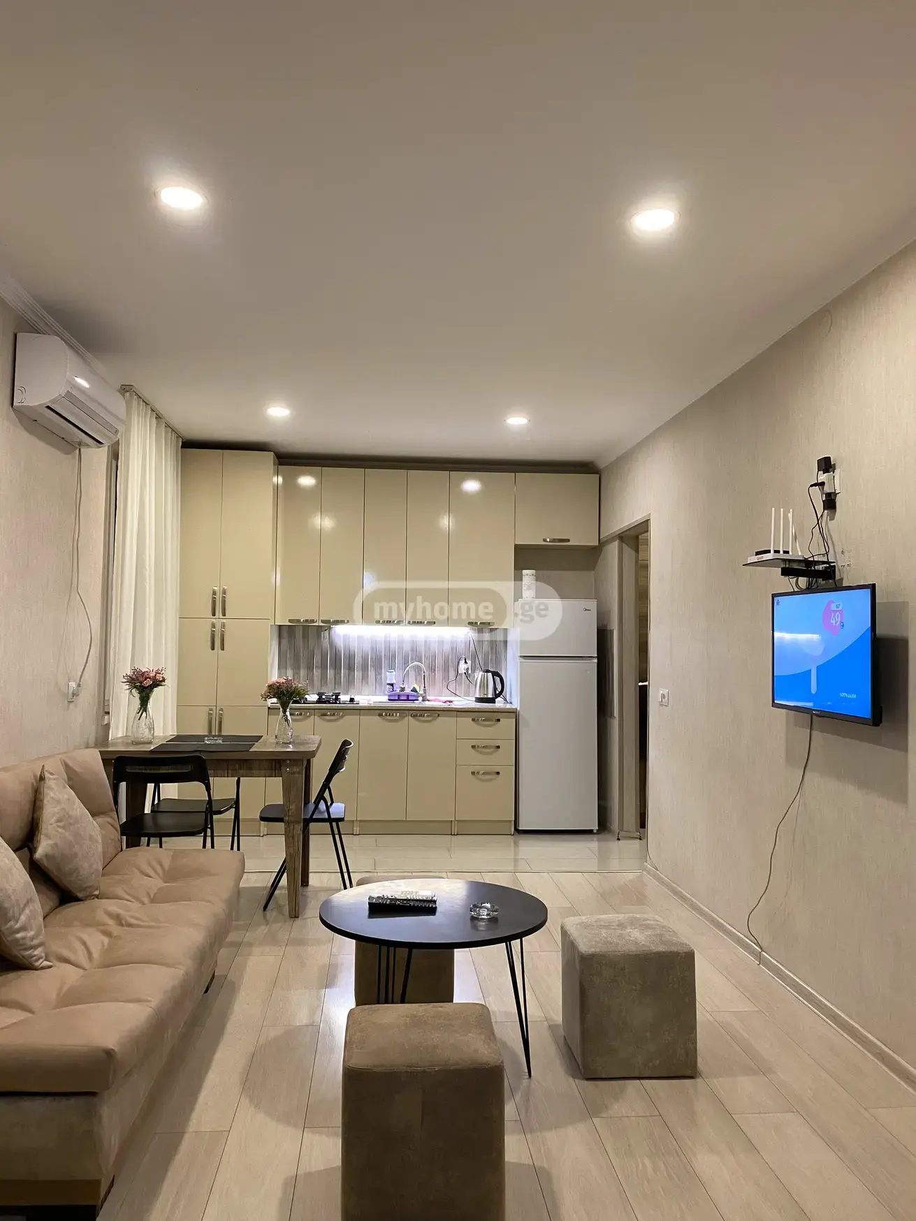 2 Room Flat Daily Rent. Chugureti view 11