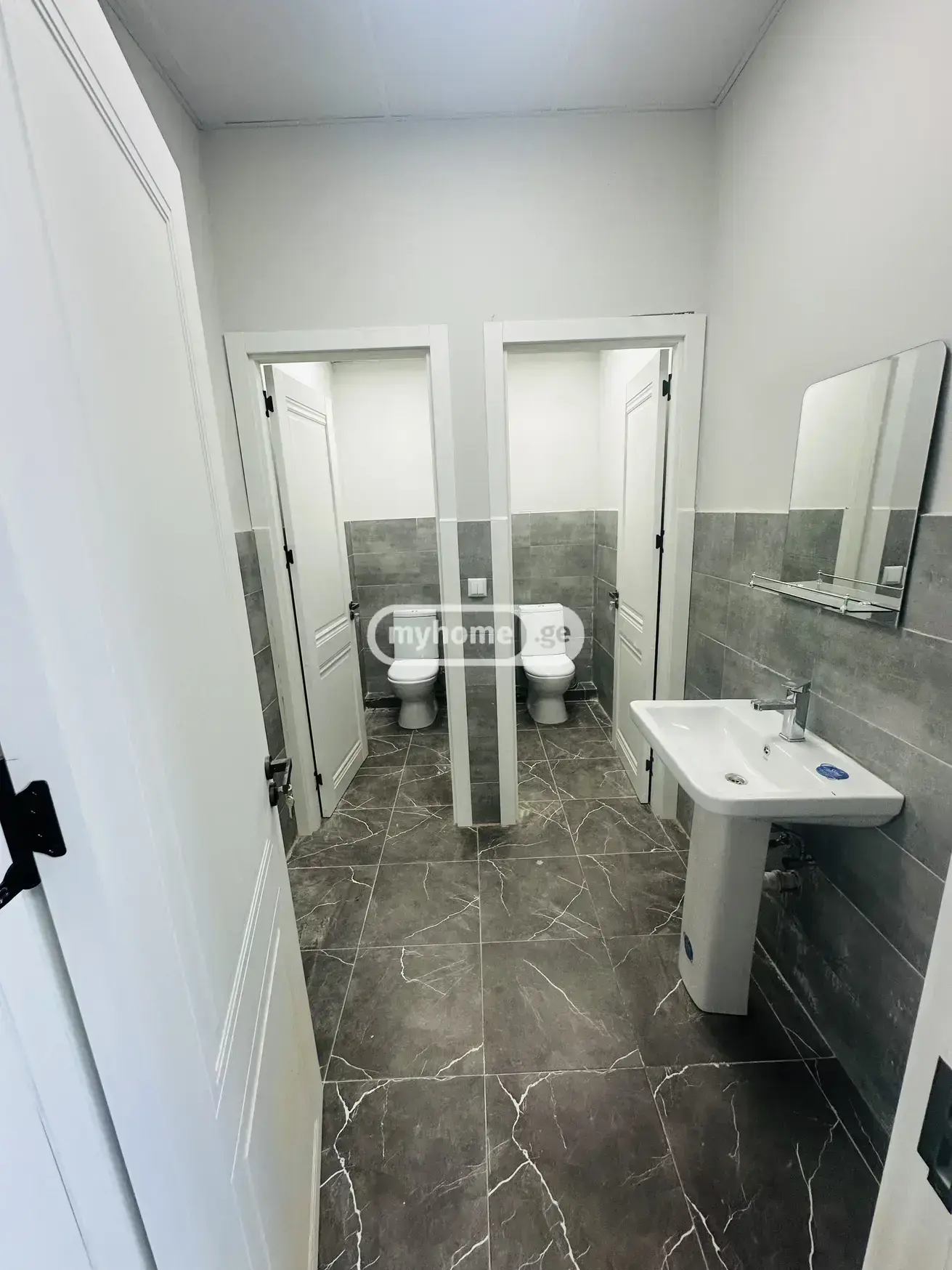 For Rent 10+ Room Sastumro Avchalashi view 19