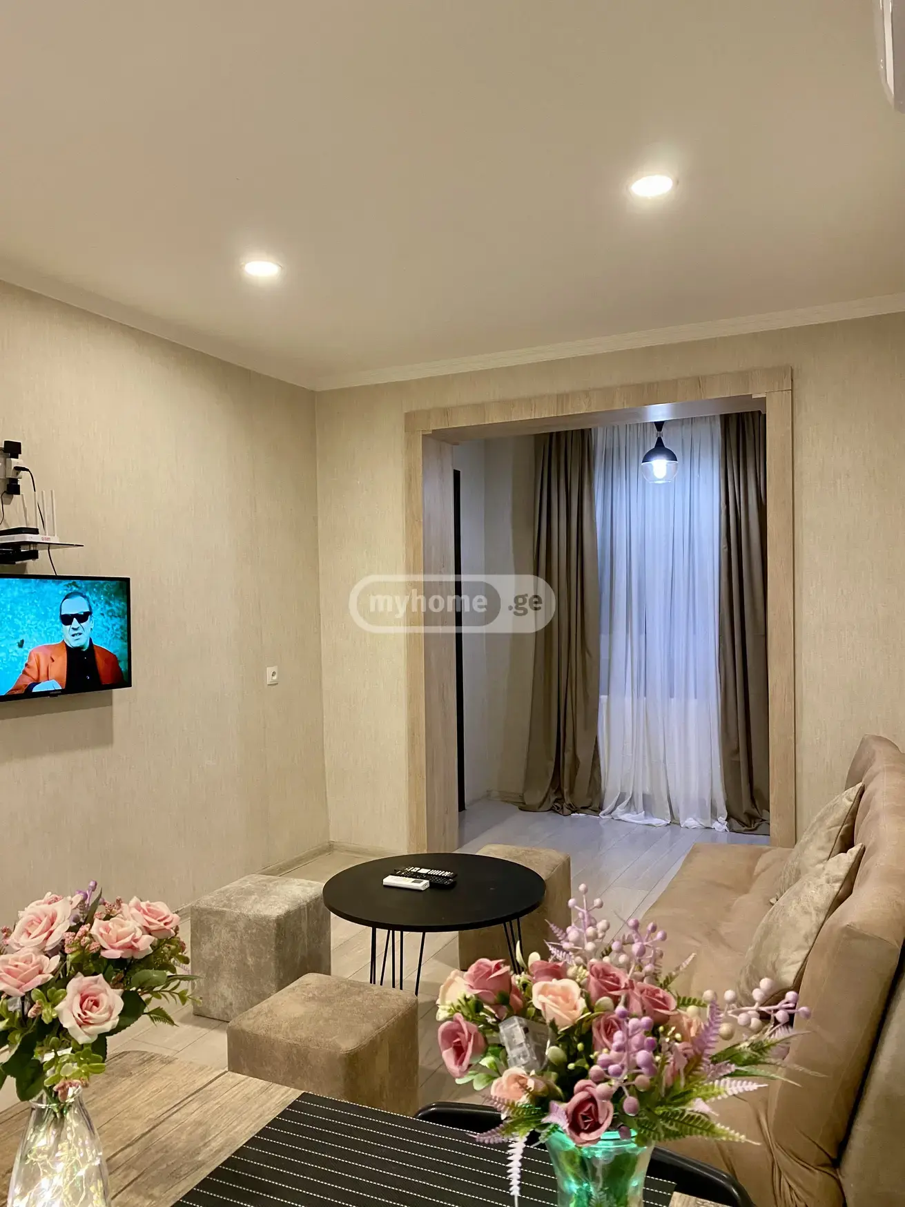 2 Room Flat Daily Rent. Chugureti view 29