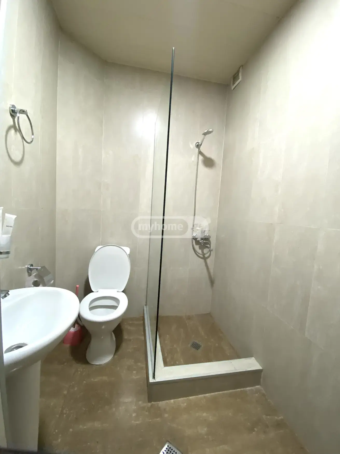 2 Room Flat Daily Rent. Chugureti view 23