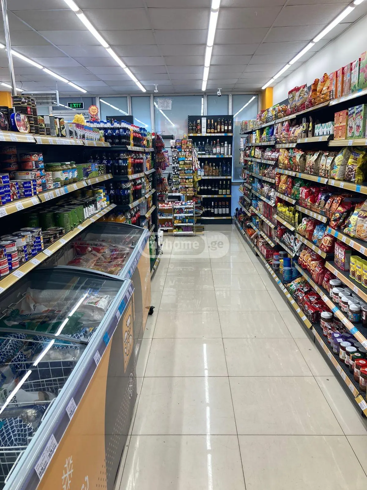 For Sale Savachro Commercial Space Veraze view 3