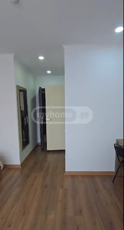 For Sale 1 Room Apartment view 4